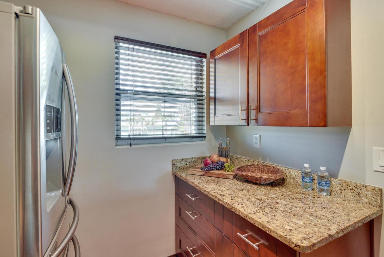 Florida Getaway - Balconies, Grill And Near Beaches! Дейтона-Біч Екстер'єр фото
